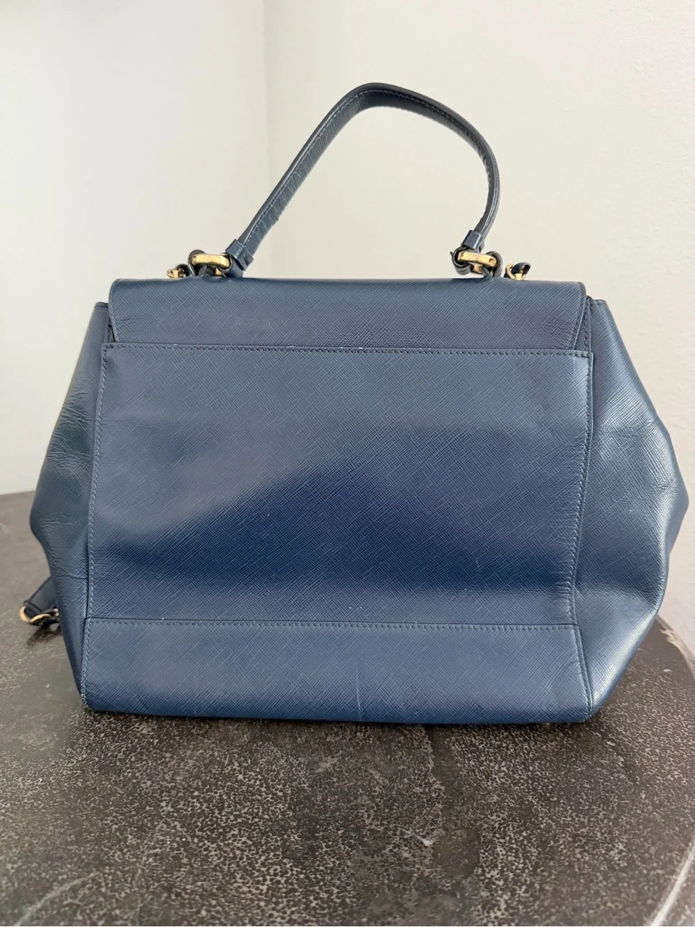 Salvatore Ferragamo Navy Saffiano Leather Vara Shoulder Bag with Gold Hardware - Picture 4 of 16